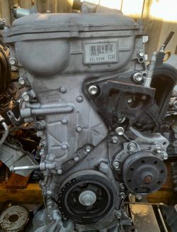 Motor toyota corolla 1.8 2014