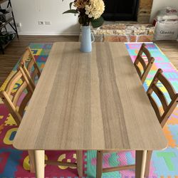 Dining Table With 4chairs 