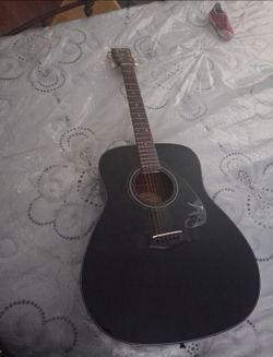 Yemba  black guitar