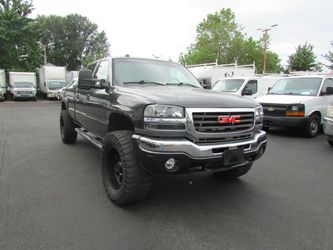 2005 GMC Sierra 2500HD