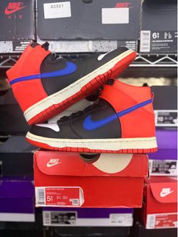 Nike Dunk High Knicks Size 5.5y/7w