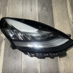 2017-2020 TESLA MODEL 3 HEADLIGHT LED OEM RIGHT DRIVER SIDE