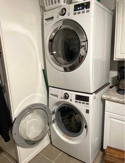 LG Front Load Washer and Dryer Set