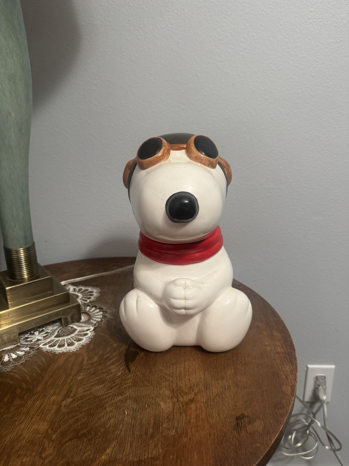 Snoopy cookie jar
