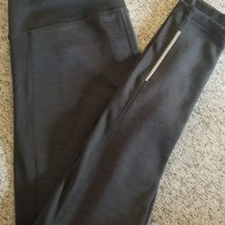 *90° Degree By Reflex* (XS) Black Capri Leggings 