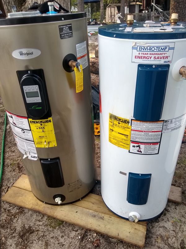 Whirlpool 55 gallon hot water heater for Sale in Hurlock, MD - OfferUp