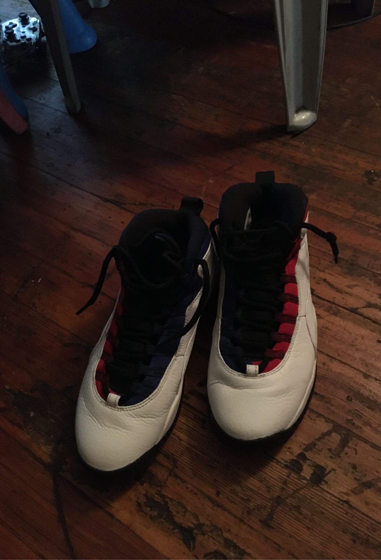 Jordan retro 10 size 9