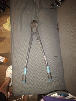 Brand new Bolt  cutters