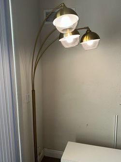 Gold lamp marble base