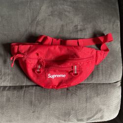 Supreme Waist Bag 