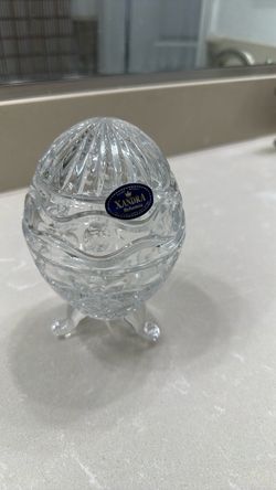 Xandra Bohemia Lead Crystal Egg-Shaped Trinket Box