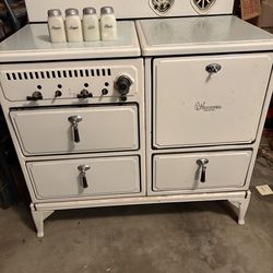 Antique stove with salt pepper shakers