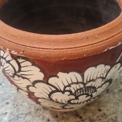PLANTERS Pots  Plastic and ceramic