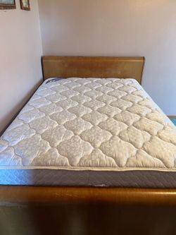 Serta full size bed (complete)