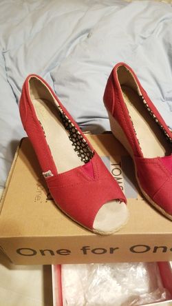 Toms sizes 8