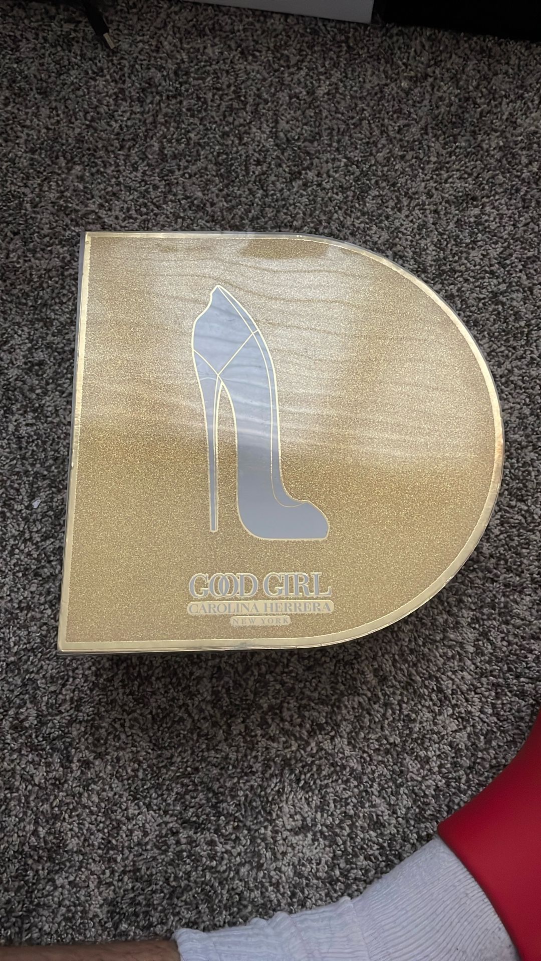 GOOD GIRL Carolina Herrera (GREAT DEAL!!)