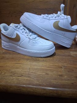 $45 Nike Air Force 1 size 9W
