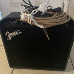 Mustang LT25 AMP + Guitar Cable 