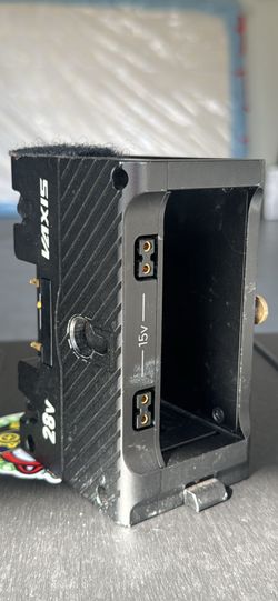Vaxes Dual-Voltage Wireless TX Cradle (Gold Mount)