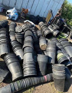 Pots 1,2,3,5,15 gallons