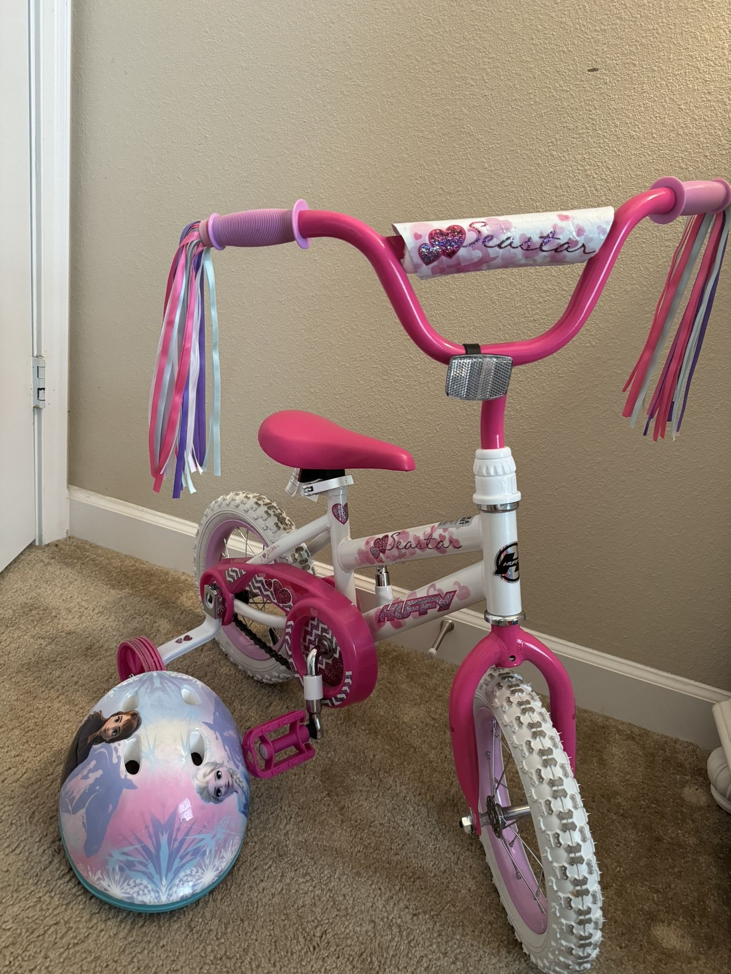 Kids Bike 12 For Girl And protective helmet Frozen