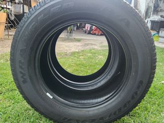 P265/ 60/ R18 Goodyear Wrangler tires (2 tires)