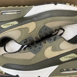 Men’s Air Max 95 Size 9.5