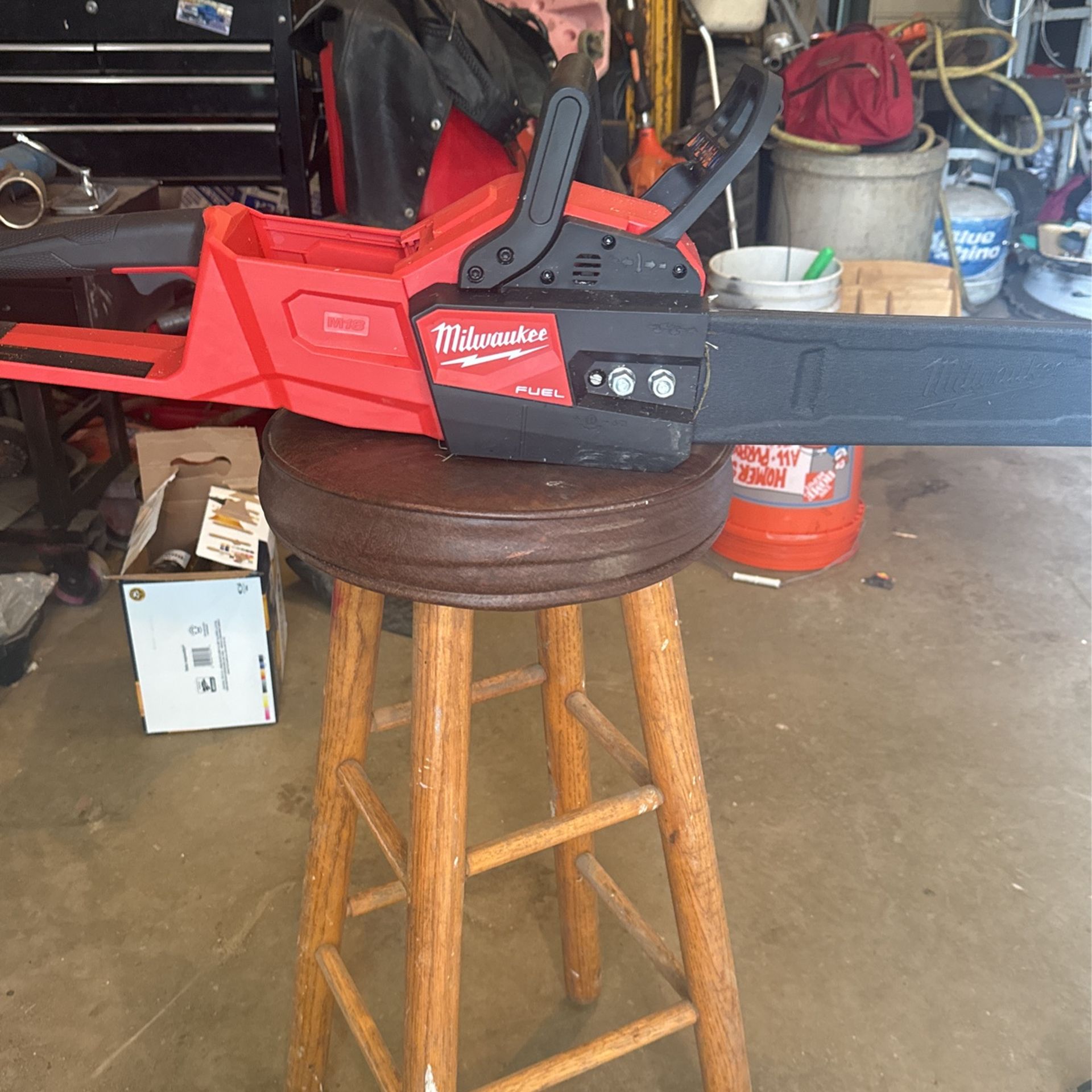 M18 Milwaukee 16 inch chainsaw