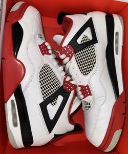 Nike Air Jordan Retro 4 Size 12 Men’s Authentic Shoes Sneakers Footwear Clothing Vintage Adidas Yeezy 