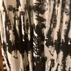 Black And White Tie Dye-like Jersey MIDI Skirt  Size 10