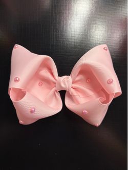Pearl bow