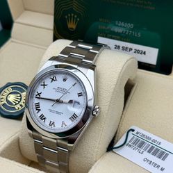 New 2024 Rolex Datejust 41mm stainless steel oyster bracelet smooth bezel white roman dial 126300 watch box booklets tag full set