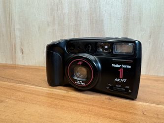 Vintage Vivitar 440 PZ Point and Shoot 35mm Film Camera (Fully Functional, Mint Condition)