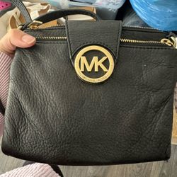 Michael Kors Black Leather Crossbody Bag – Gold Hardware