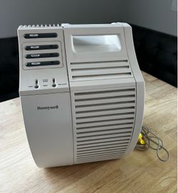Honeywell QuietCare True HEPA Air Purifier 17000-S