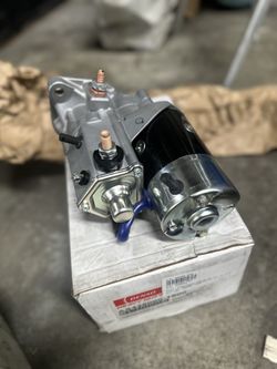 New OEM Nippondenso Starter Compatible with Freightliner & Delivery Truck Applications Replaces 428000-1(contact info removed)00-9100