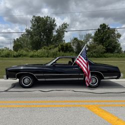 🏁 For Sale: 1976 Chevrolet Monte Carlo – Black on Black – Swivel Seats – Classic Cruiser 🏁