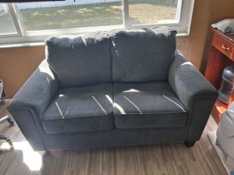 Gray Love seat