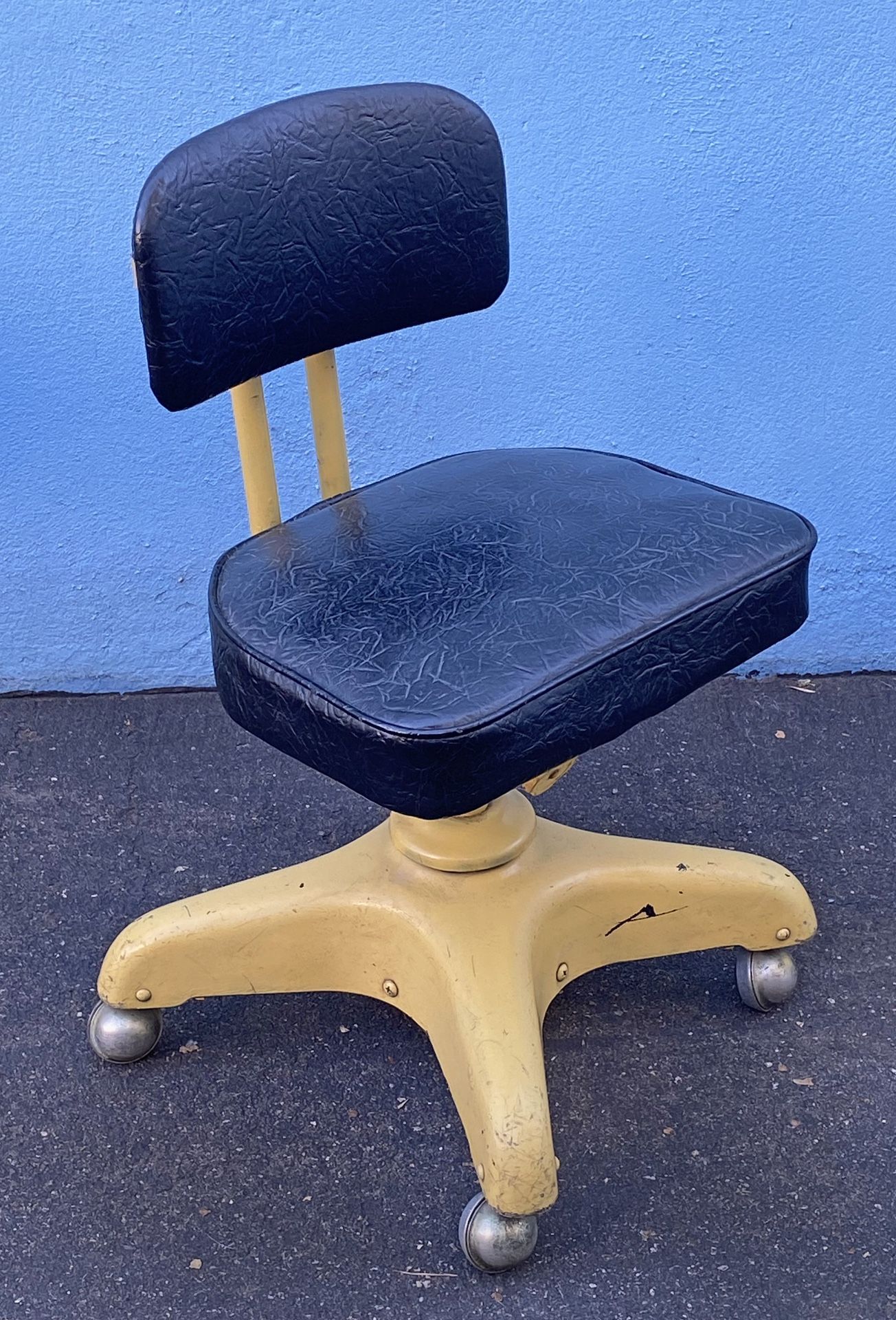 Mid century Sturgis Posture Co rolling secretary chair