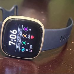 Fitbit Versa 3 