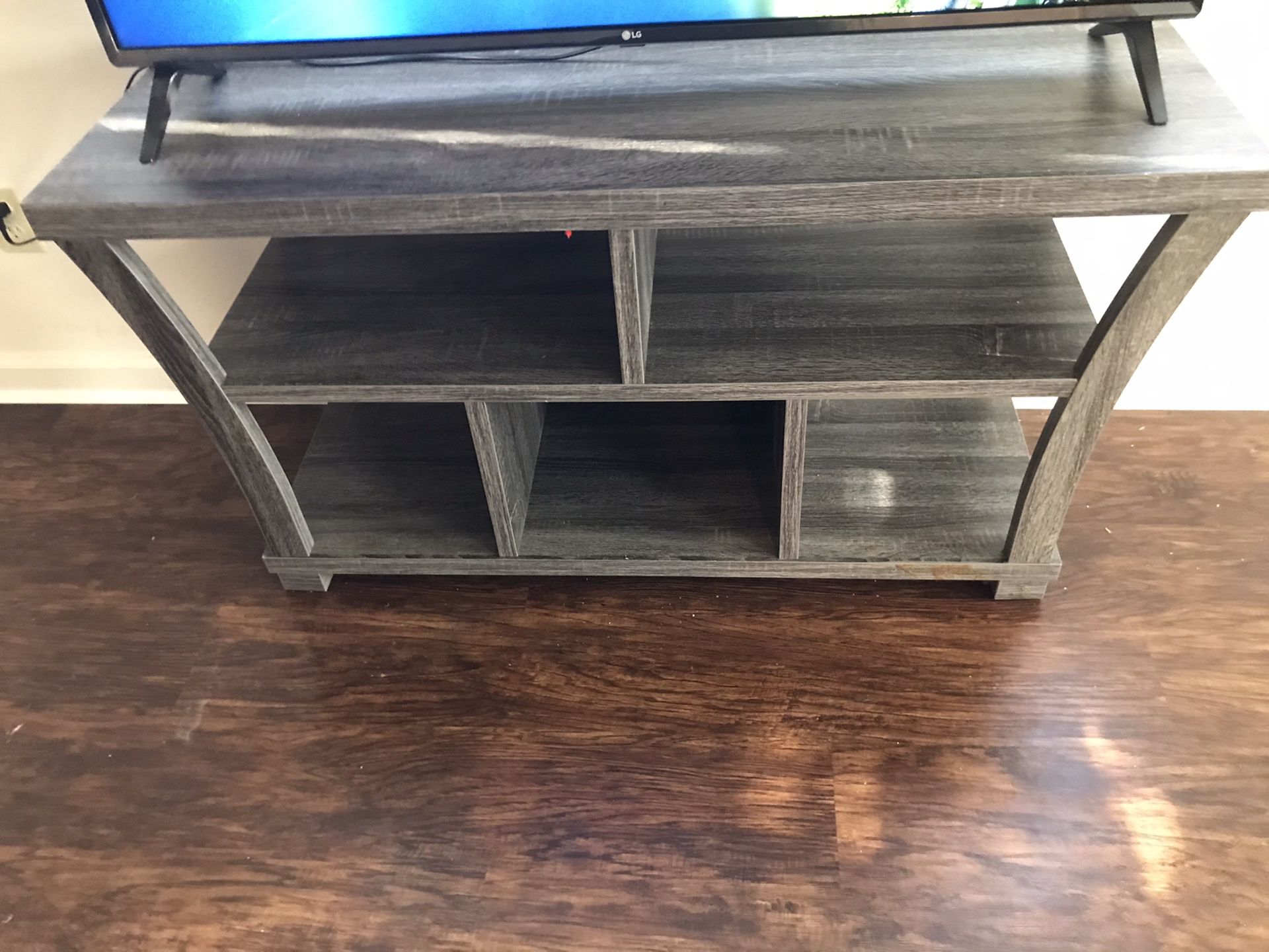 Gray Wood 50in tv stand