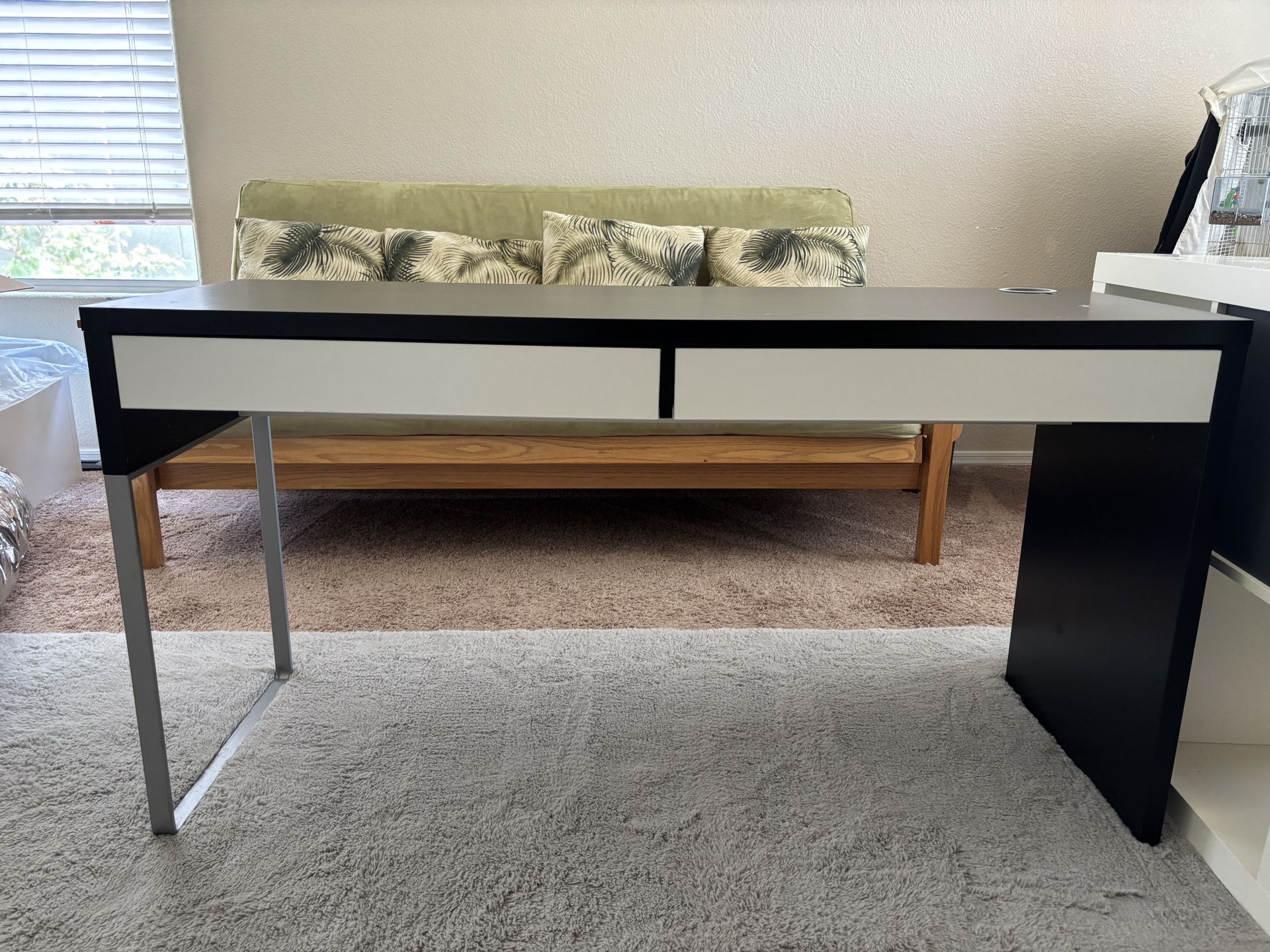 IKEA Micke Desk 
