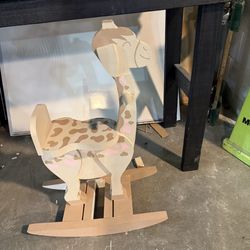 Giraffe rocking chair