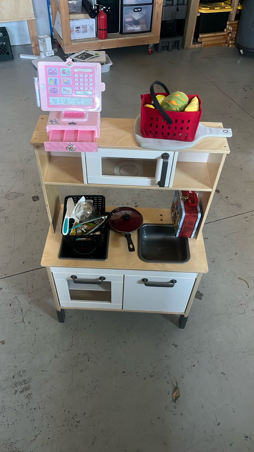 Kids Kitchen (all Included)