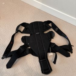 Baby Bjorn Carrier 