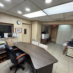 Office furniture!! FREE! 