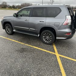 2017 Lexus GX 460