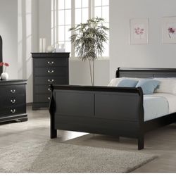 Sleek Bedroom Set!