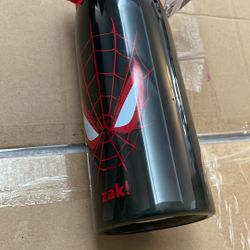 New Zak Spiderman Water Bottle