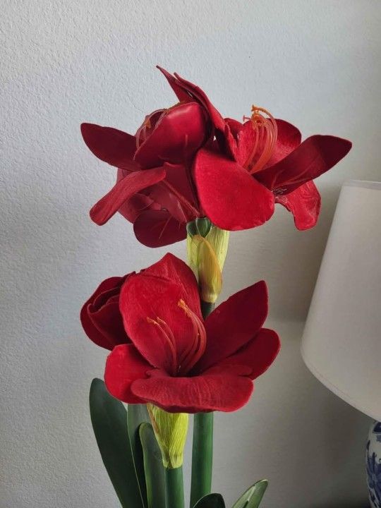 🌸 Artificial/Faux/Fake Flower plant for Home Decore/Office Decore - Forever Beautiful!
